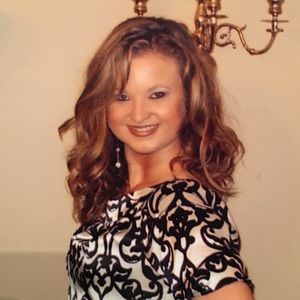 Meet your Posher, Jillian